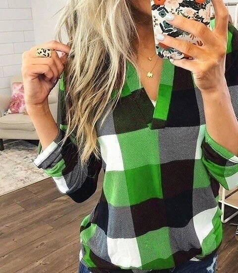 Женская блузка в клетку с V-образным вырезом | одежда