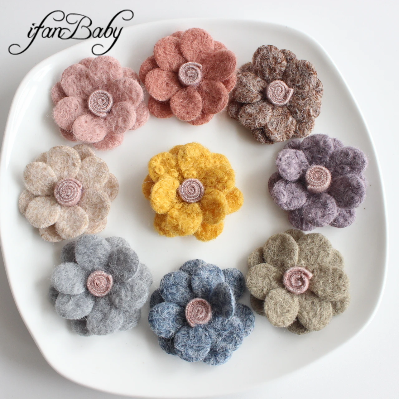 5 cm Filz-Wollblumen mit flacher Rückseite für Haarschmuck mit Lollipop in der Mitte – Detail 10