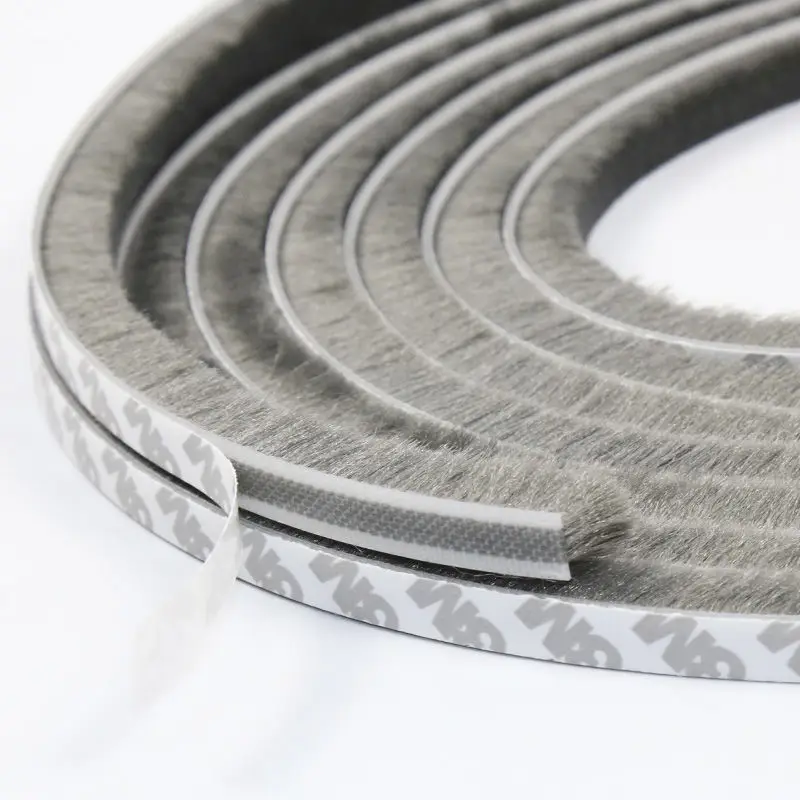 Самоклеящаяся уплотнительная ветрозащитная щетка для дома дверей окон лента