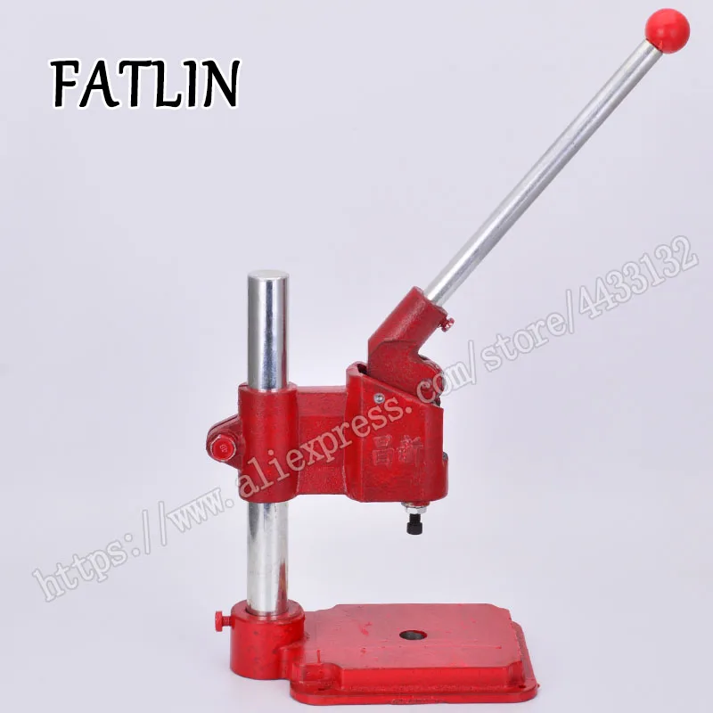 Инструмент для изготовления кнопок ручной работы с тканевым покрытием детали