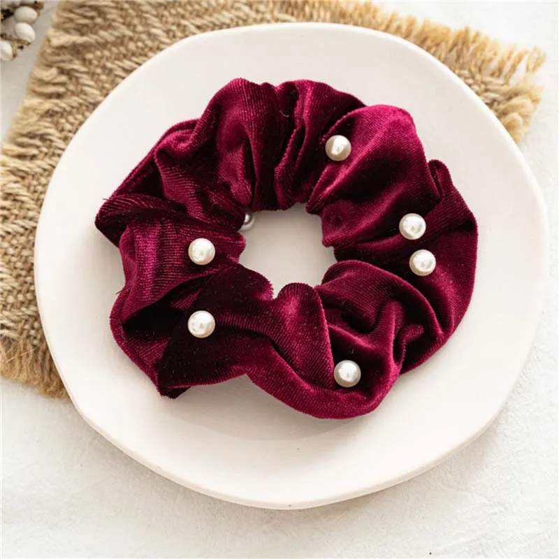 

Flannel Nail Pearl Hair Tie Women European And American Jewelry Fashion Wild Winter Large Hair Tie Hair Rope Headdress