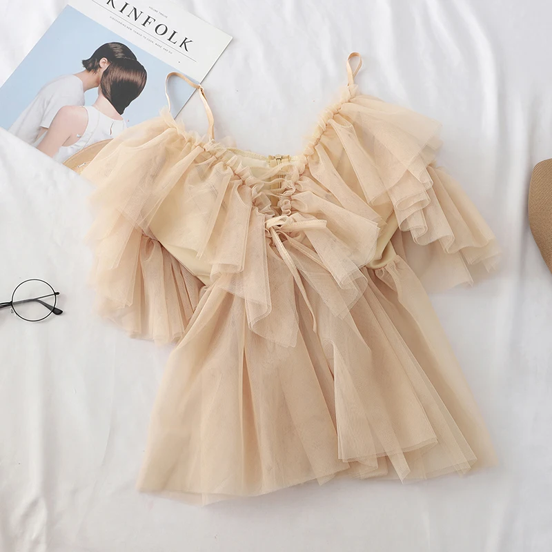 Женские блузки и рубашки с открытыми плечами розовые черные топы оборками в