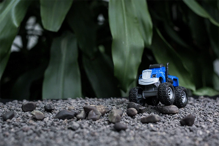 

4pcs Monstere Machines Car Toys Russian Miracle Crusher Truck Vehicles Figure Blazed Toys For Children Birthday Gifts