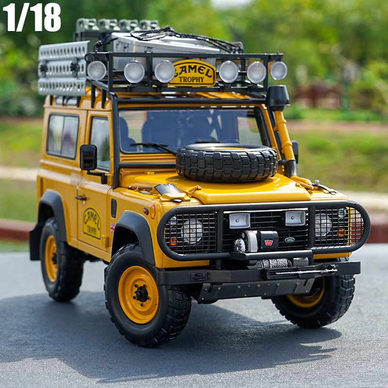Почти в режиме реального 1/18 Defender 90 110 Кубок с верблюдом издание литья под