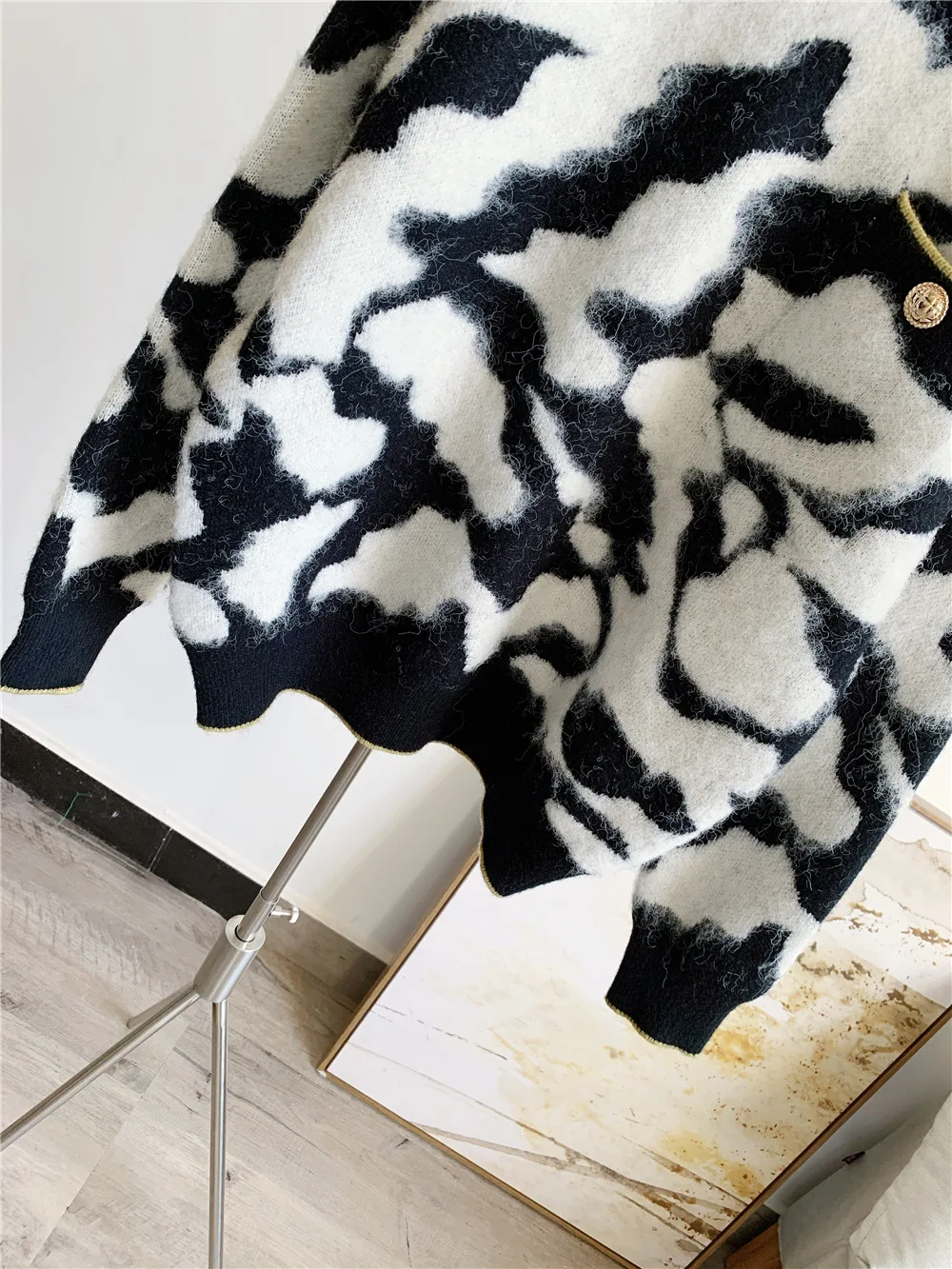 

Long sweater women button up high quality loose casual o-neck leopard autumn winter warm thick Mohair knitted pullover jumper