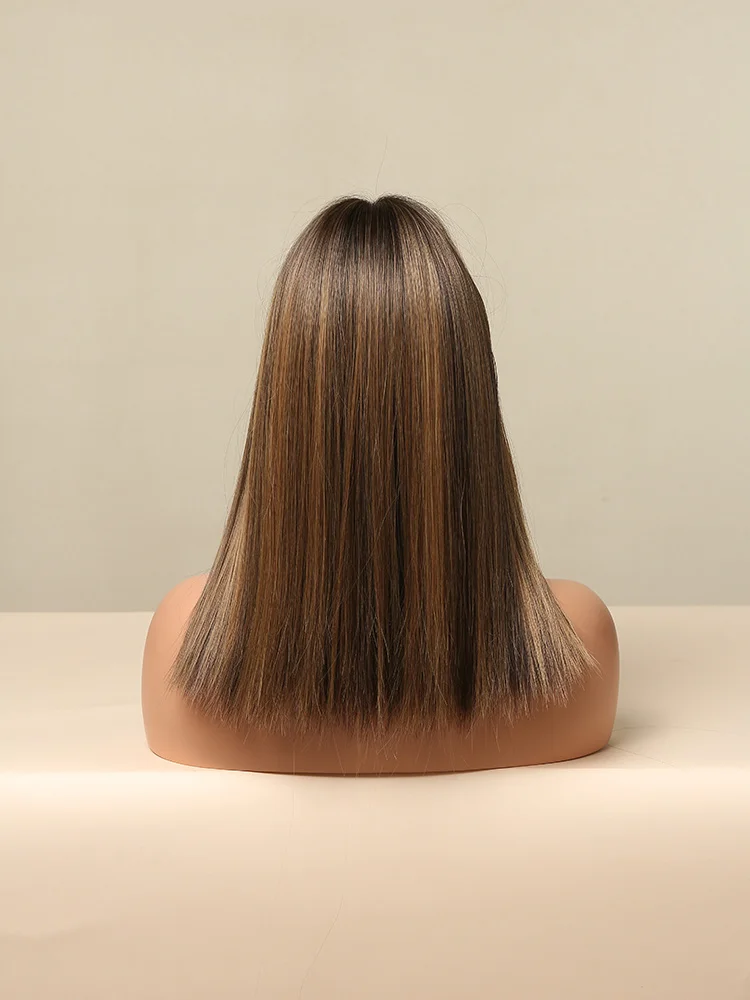 Louis Ferre - Black women's synthetic straight wig short brown hair for Cosplay magazine |