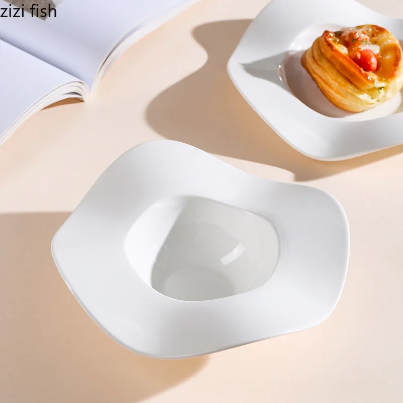 Керамическая обеденная тарелка неправильной формы домашняя однотонная посуда