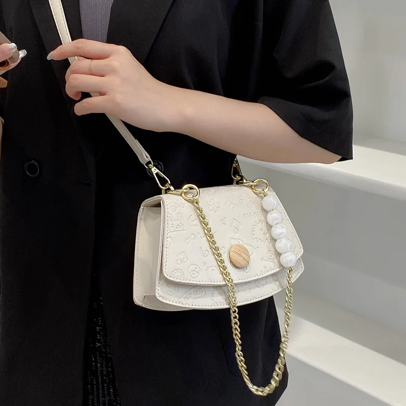 

Beibao this year's popular bag women's summer 2021 new fashion pearl chain bag texture foreign style messenger bag