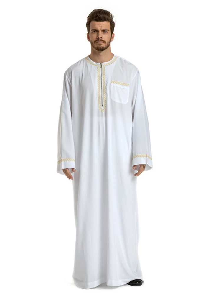 Muslim Fashion Men's Robe Loose Embroidered Round Neck Robe Arab De Moda Musulmana Pakistan Islamic Clothing Mens Jubba Caftan