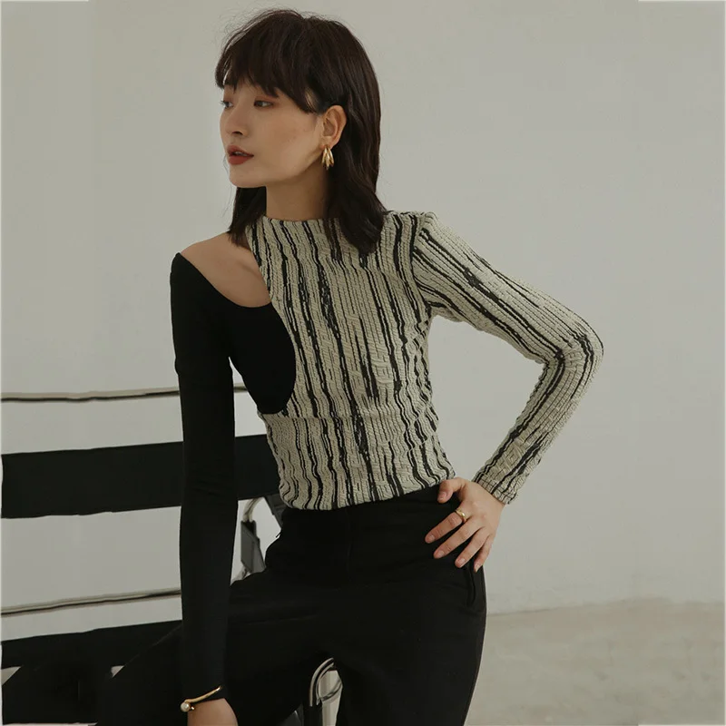 

LANMREM Women Black Short Stripes T-shirt Stand Collar Long Sleeve Hollow Out Fashion Tide Spring 2021 New Arrivals 2E1657
