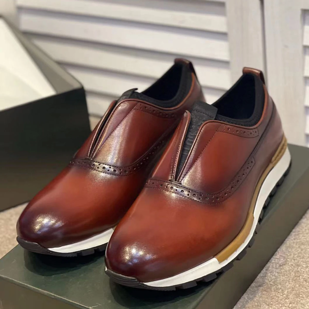 

Коричневые броги, гибридные кроссовки, зеркальные Мужские кроссовки из телячьей кожи