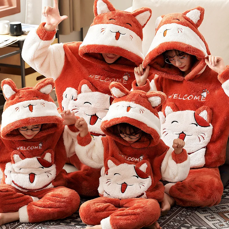 Pijamas Kawaii de felpa gruesa para padres e hijos, ropa de franela de manga larga con bonitos dibujos animados para el hogar y la familia, Invierno-0
