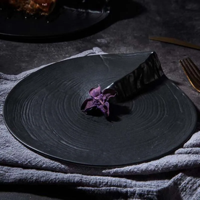 Керамическая тарелка для посуды ассиметричный фарфоровый креативный кухонный