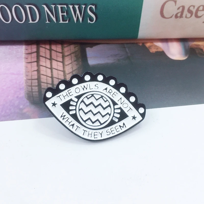 Черные глаза похожие на совы это не то что они выглядят значок личность модный