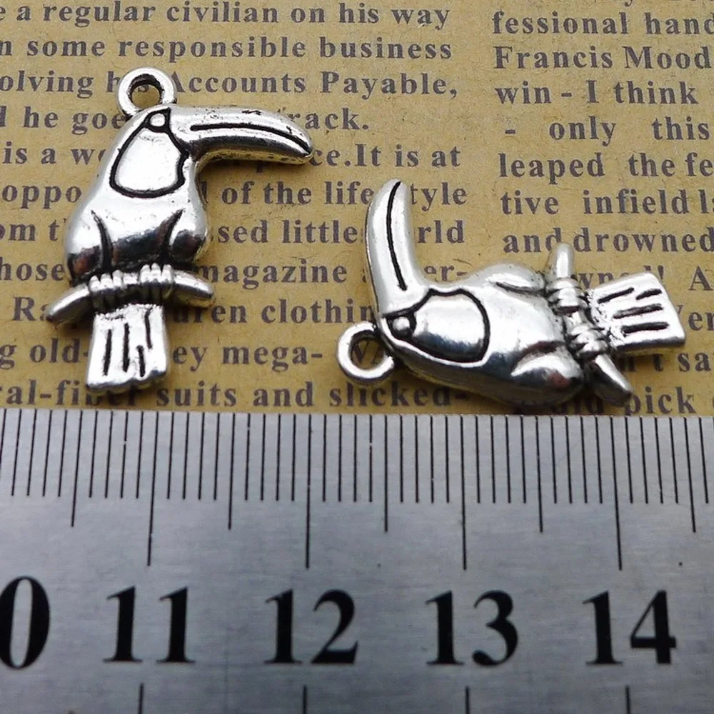

70pcs Bird Charms 18mm x 24mm DIY Jewelry Making Pendant antique silver color