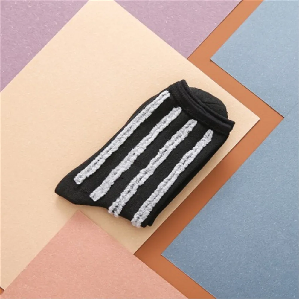 Новинка 2019 модные женские носки хлопковые вертикальные жаккардовые