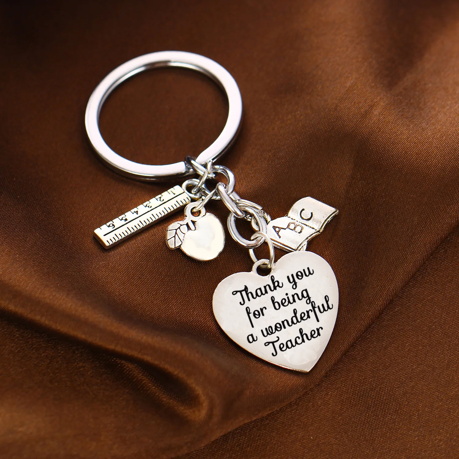 Брелок для ключей мужчин и женщин с благодарностью за прекрасное обучение |