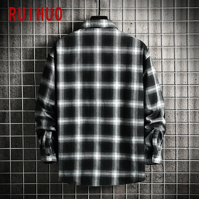 

RUIHUO Plaid Casual Shirts For Men Clothing Harajuku Plaid Shirt Men Streetwear Men Shirt Long Sleeve M-3XL 2021 New Arrival