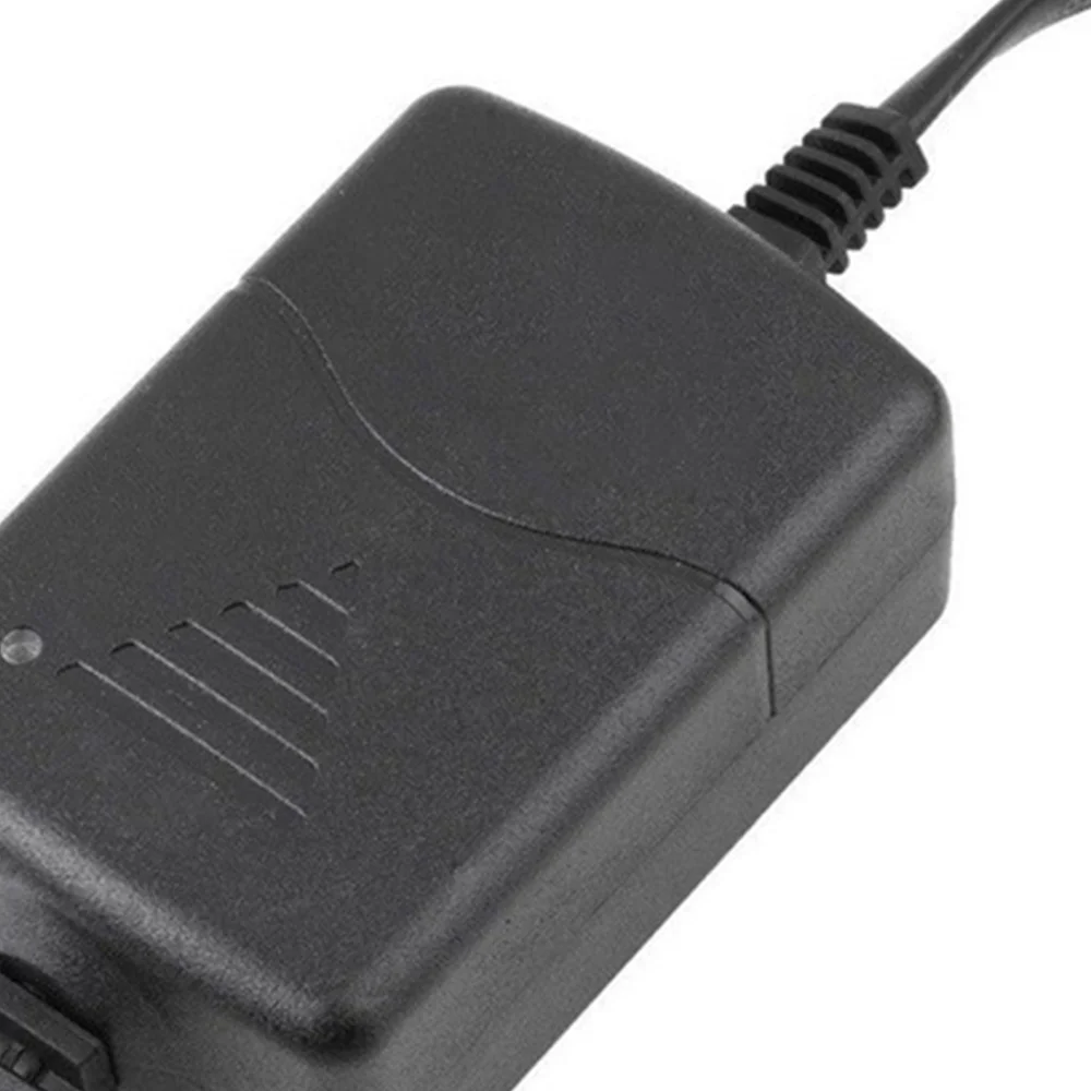 

Smart Charging Battery Charger Maintainer DC 12V Car Truck Motorcycle Car Motorcycle Battery Power Charger