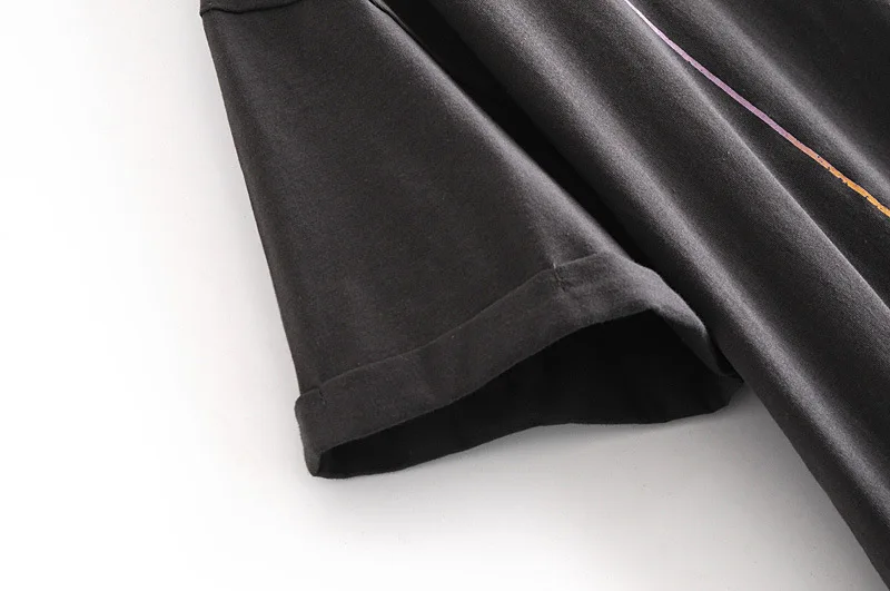 

2021 Summer Flower Printed O-neck T Shirt Women Tops Harajuku Black Gray Short Sleeve Graphic T Shirts Women Clothes