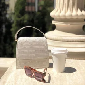 Женская сумка через плечо от известного бренда, классическая женская сумка-мессенджер со змеиным принтом, дизайнерские сумки с клапаном из кожи аллигатора