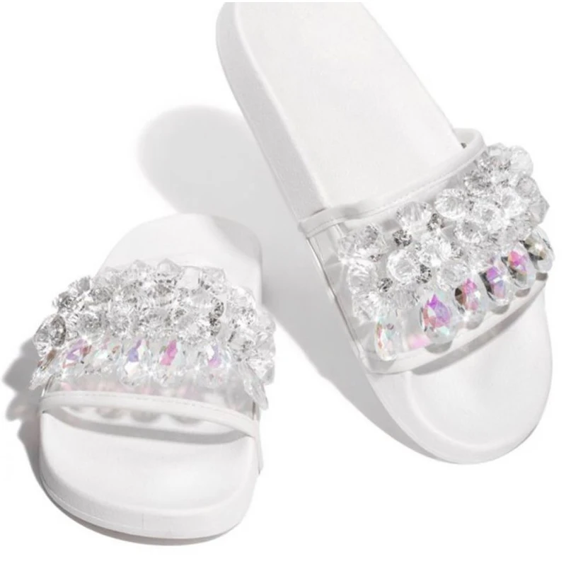 

Fashion Crystal Slippers Women Bling Flat Casual Ladies Jelly Shoes Rhinestone Beach Summer Glitter Female Transparent Slides