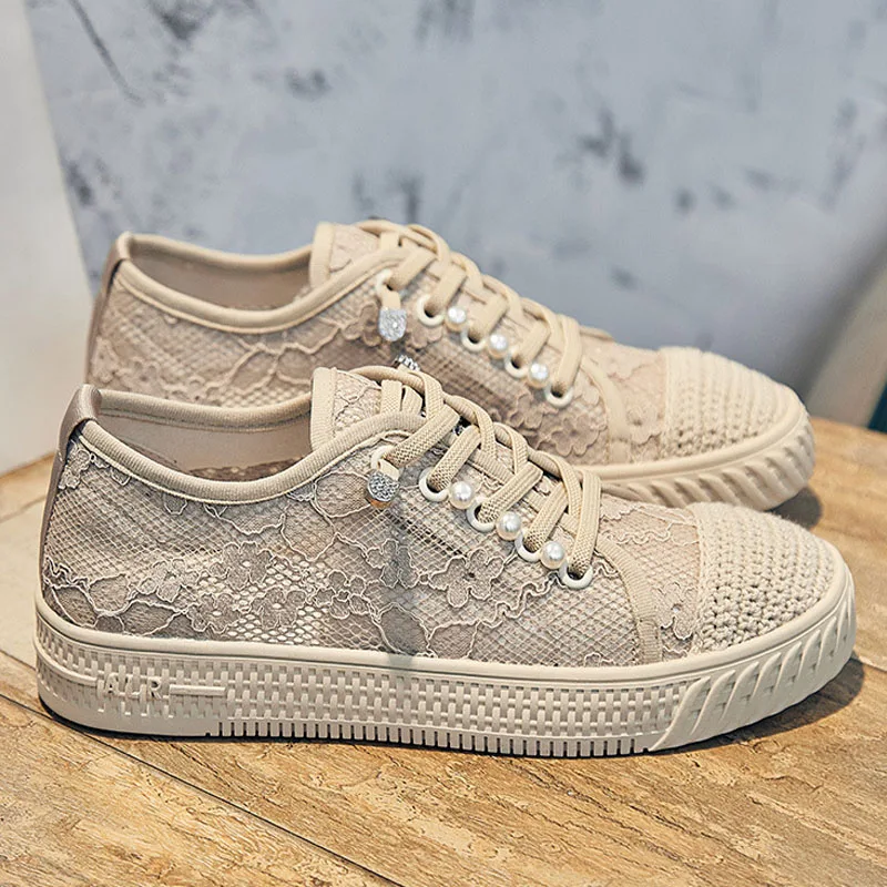 

Women Sneakers Pearl Decoration Lace Flats Summer Mesh Casual Sneakers Ladies Sports Vulcanized Shoes Fisherman Shoes