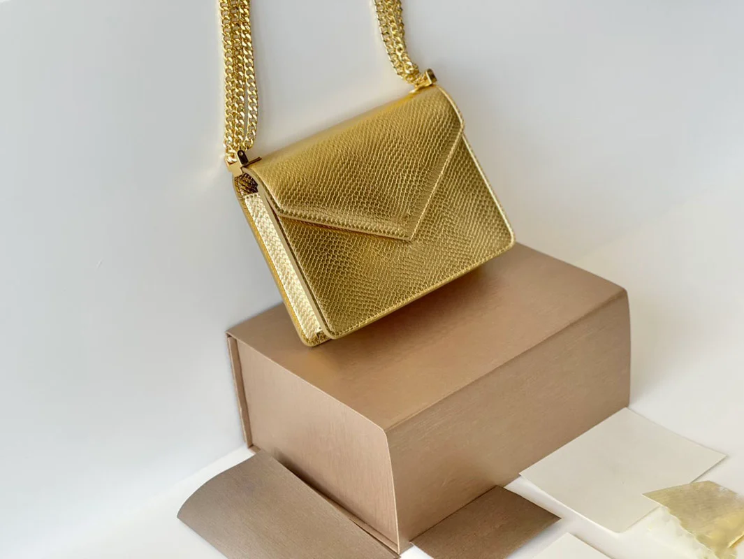

100538 2021New lady's high grade one shoulder handbag