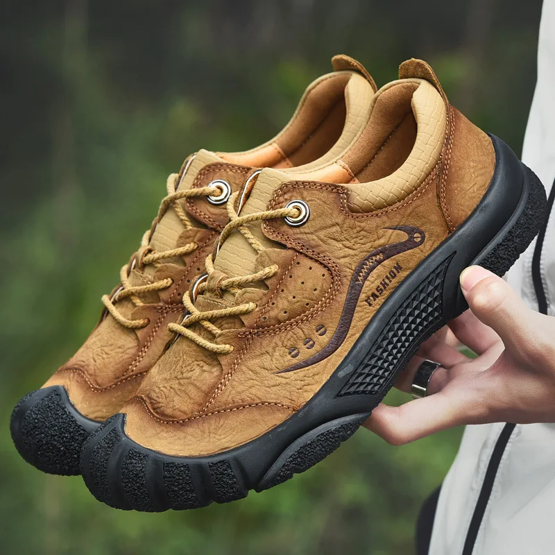 

2021 Men's Shoes Outdoor Wear-Resistant Hiking Shoes Leather Top Layer Cowhide Waterproof Thick-Soled Round Toe Casual Shoes