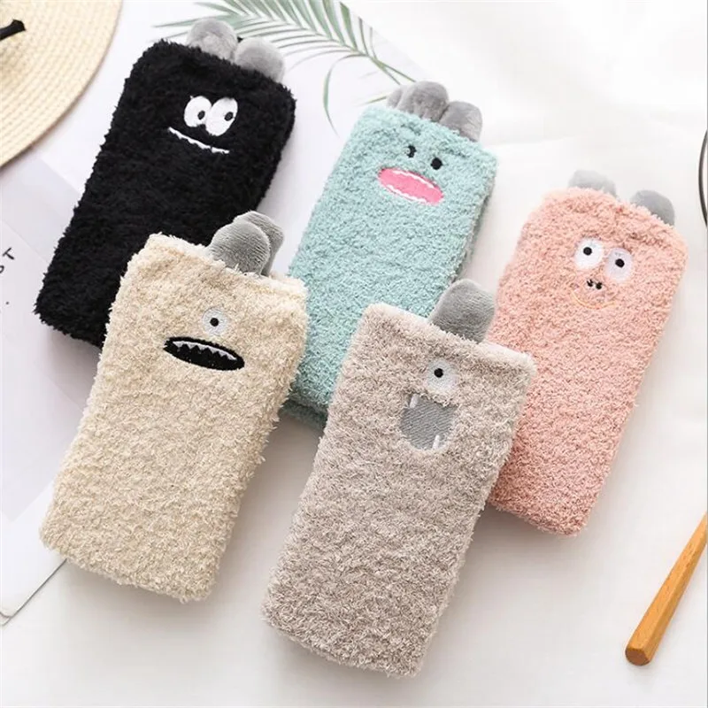 Kawaii Women Floor Sleep Sock Autumn Winter Cute Smiley Face Fuzzy Female Ladies Cartoon Warm Fluffy Socks