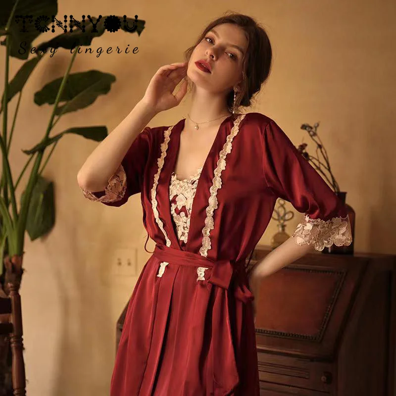 

TCNNYOU Sexy Lingerie Set Seductive Sweet Lace Simple Deep V Strap Women's Embroidered Silky Homewear Pajamas Nightdress