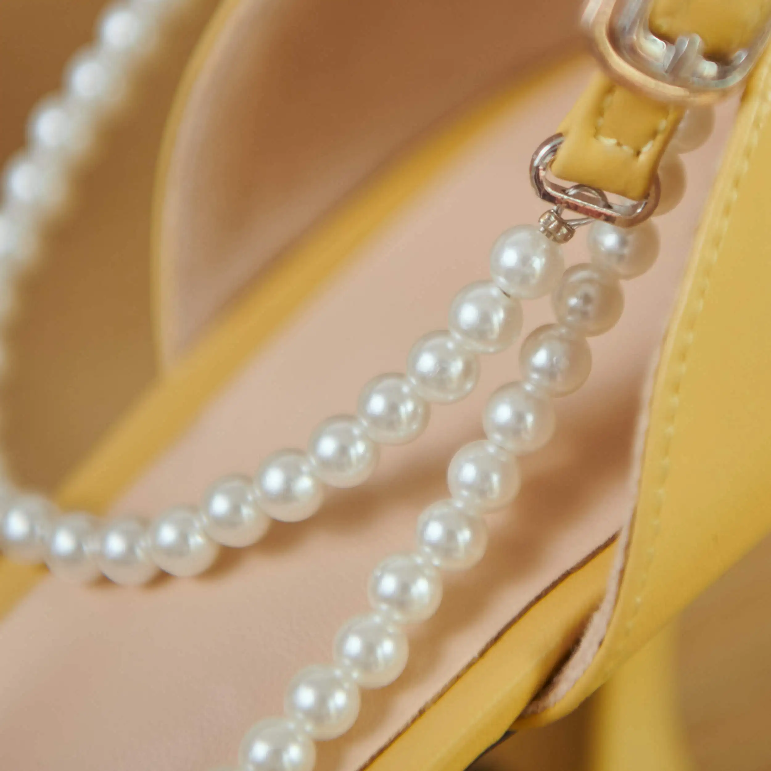 

Krazing Pot big size genuine leather pointed toe high heel pearl beading sweet girls buckle straps dating dress women pumps L6f6