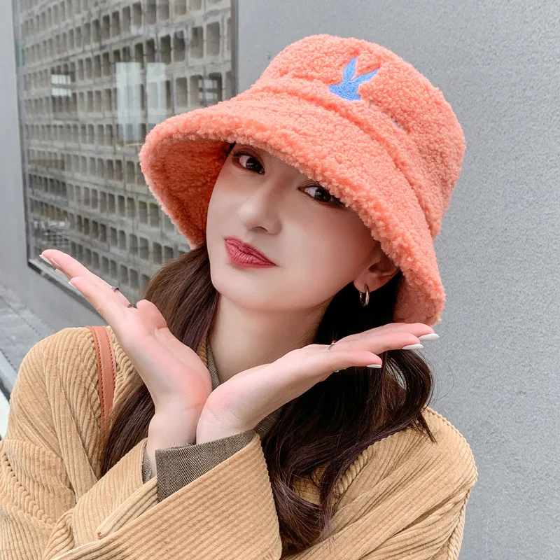 

Women Hat Solid Artificial Fur Warm Female Cap Faux Fur Winter Bucket Hat for Women Outdoor Sunscreen Sun Hat Panama Lady Cap