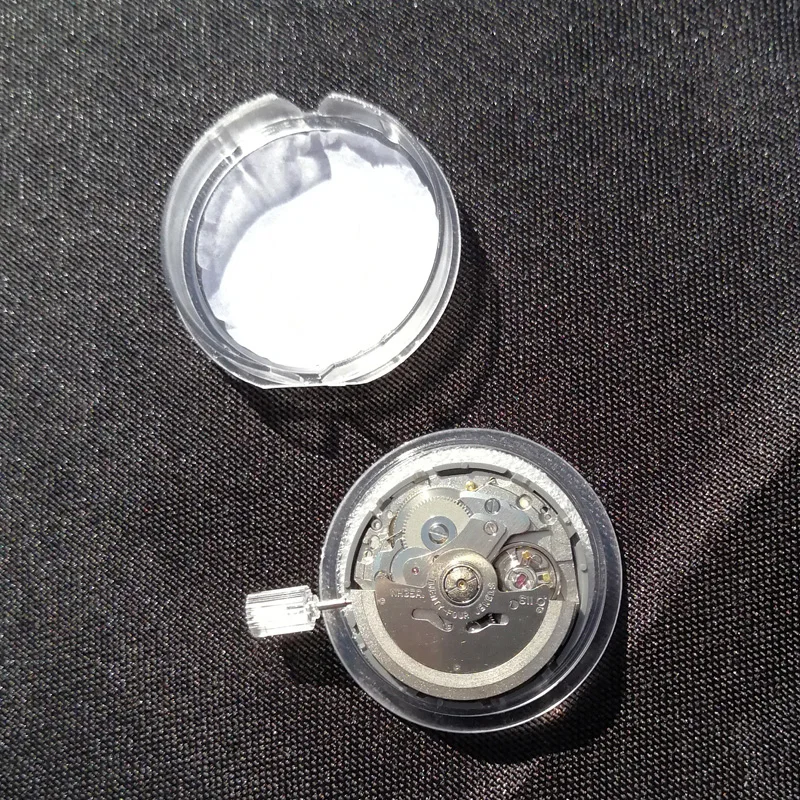 

Watch Parts 24 Jewels Japan NH35A Automatic Self-Winding Movement Single Date Window Movement