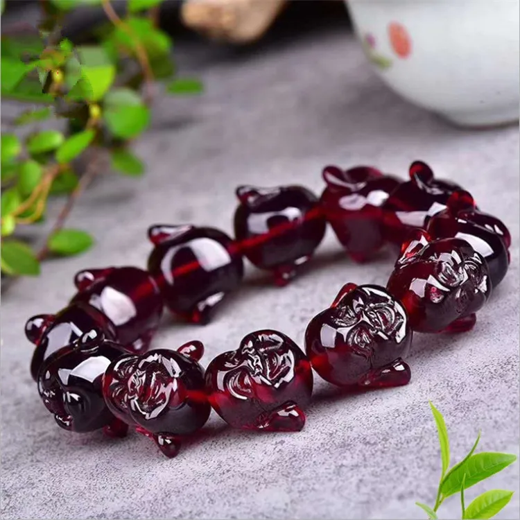 Натуральная голова Будды крови 2-го поколения красный янтарь мерный мужская и