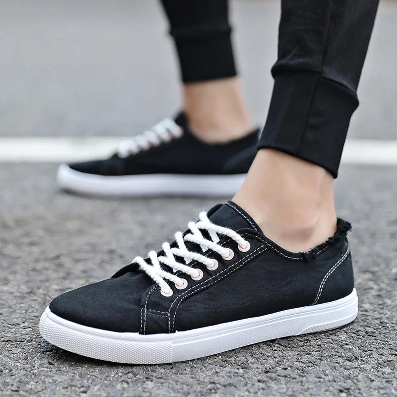 

Men Vulcanize Shoes Fashion Sneakers Men Non-slip Vulcanized Shoes Lightweight Sneakers Men Loafers Soft Flat Canvas Sneakers