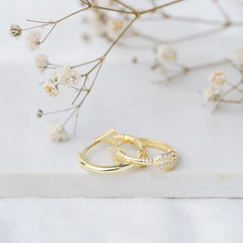 

Boho Design Arrow Earrings Silver Point Shape With Zircon Stones Earring Sterling Silver Earrings 925 Silver Spenta jewelry