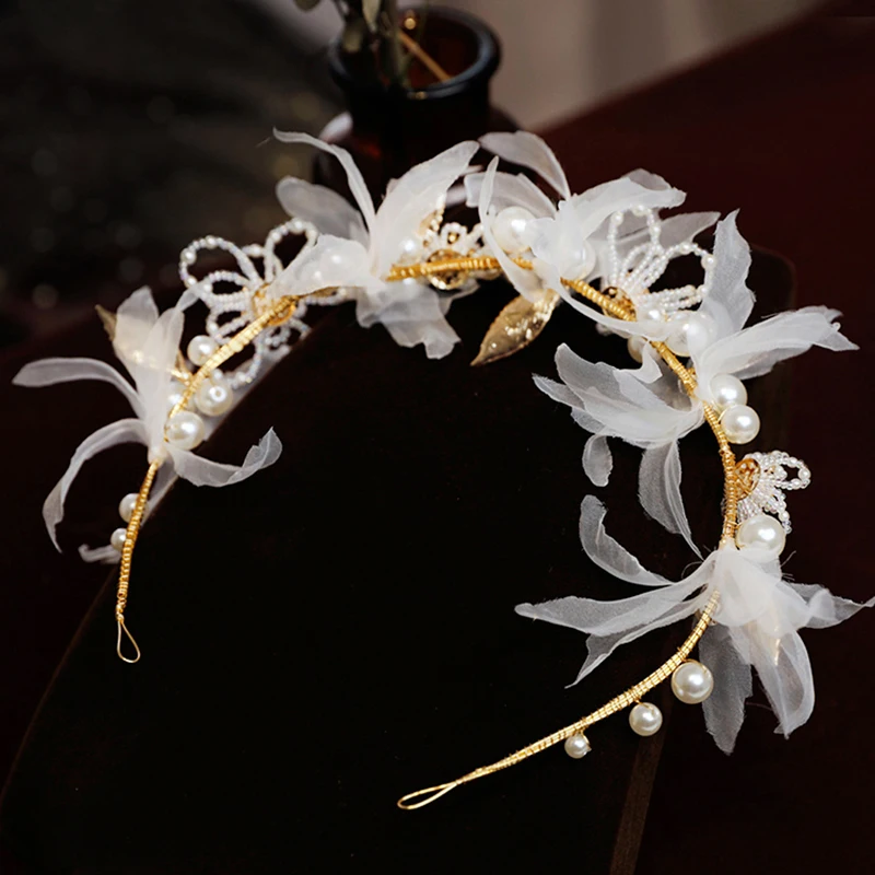 

NiuShuya Handmade Flower Bridal Headbands Gold Leaf Brides Hairbands Tiaras Wedding Crystal Hair Accessories