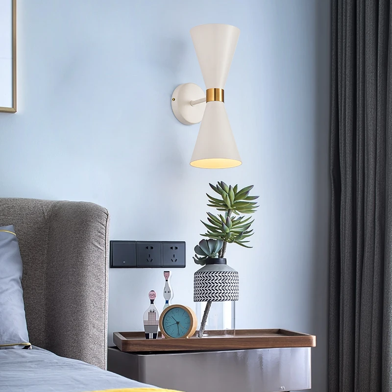 White modern wall sconce lights black lamps nordic bedroom bedside flexible adjustable up and down loft decor | Лампы и освещение