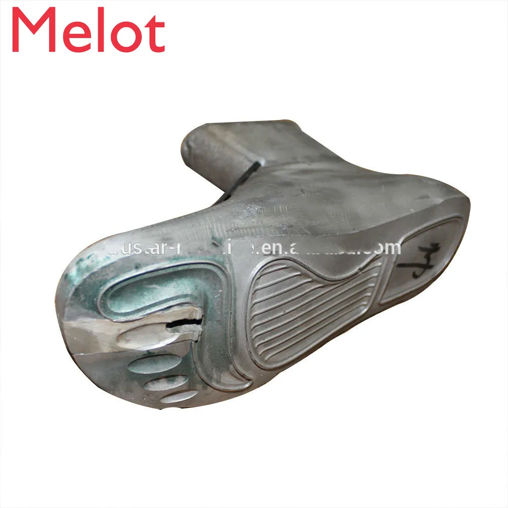 

hot sale hot pu direct injection shoe mould with plastic last