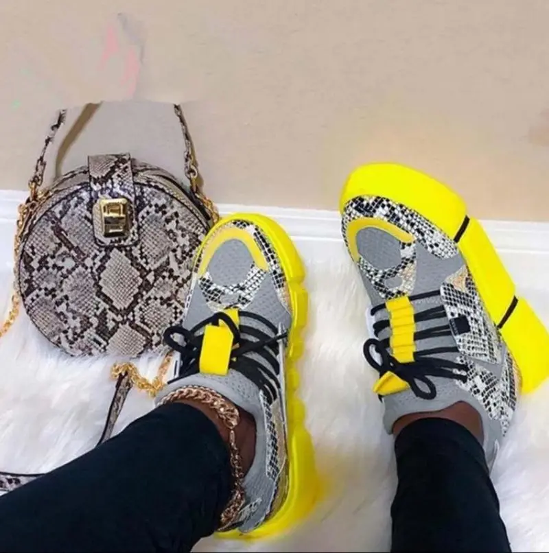 

New Women's Lace Up Leisure Sports Comfortable Shoes Thick Sole Muffin Shoes High Top Stitching Popular Women's Shoes KM265