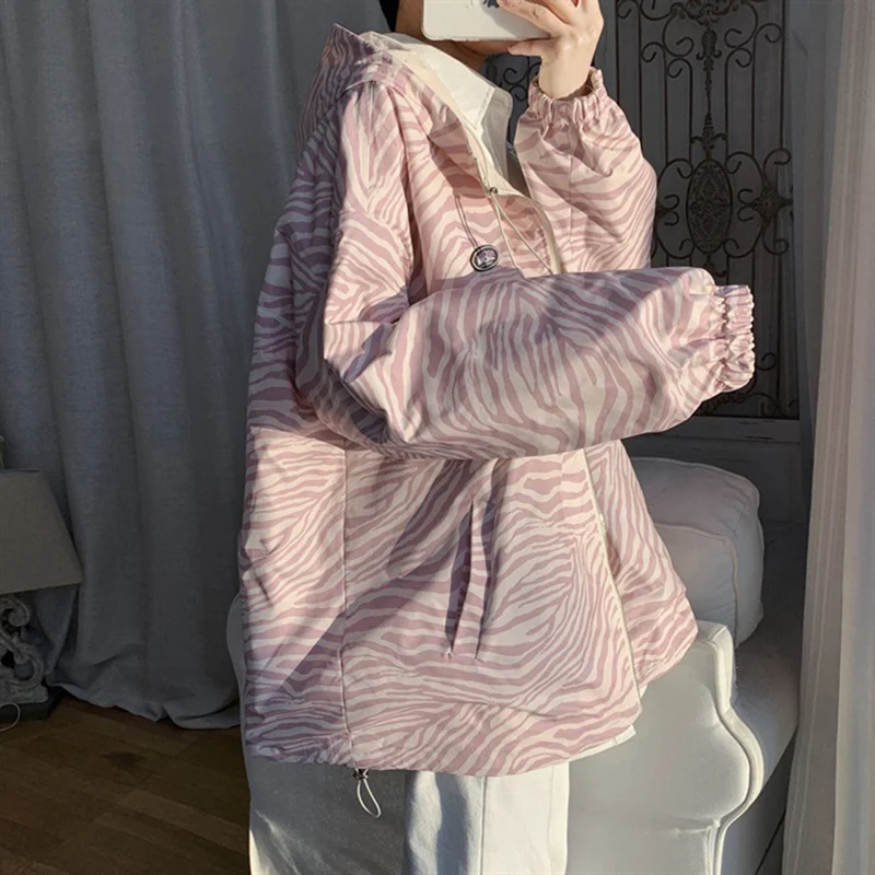 

Wear a Coat on Both Sides. Female Spring and Autumn Korean Fried Street Top. Loose Student Versatile Casual Baseball Suit