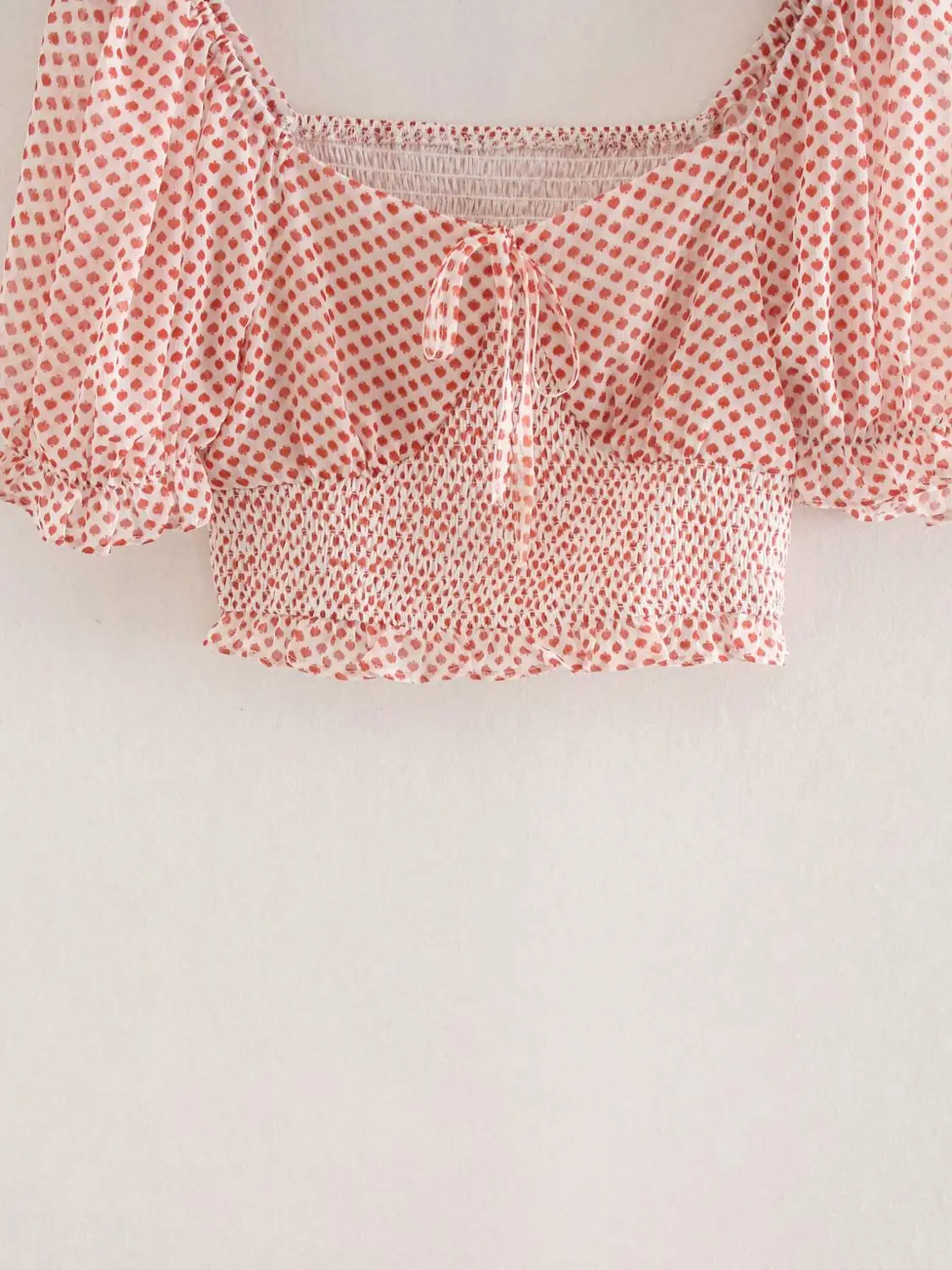 

Summer Women's Short Top with Square Neck and Bubble Sleeves Short Sleeve Shirt with High-waisted Wave Dot Crop Button Female