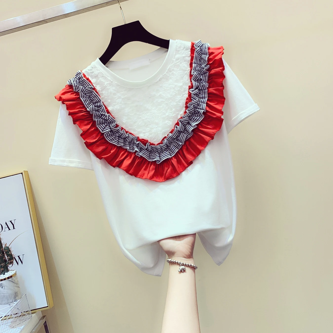 

Ruffles Patchwork Women T-shirts 2021 Summer New Short-sleeved Loose Lady Elegant Pulls Tops Tees Top Quality