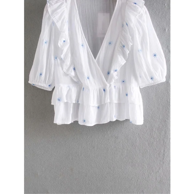 

French Sweet Sexy V-neck Short Sleeve Ruffled Laminated Short Section Female Shirt Harajuku Fresh Embroidered Chic Women's Tops