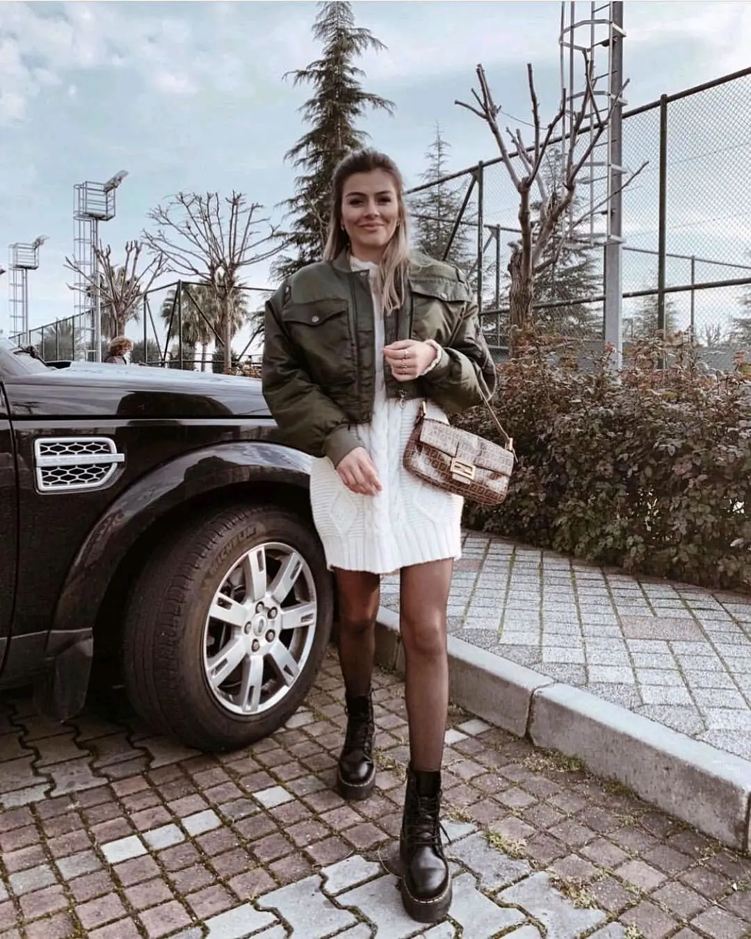 Новые осенние зимние женские толстые теплые хип-хоп куртки-бомберы женские мотоциклетные армейские зеленая молния карманы Байкер уличная