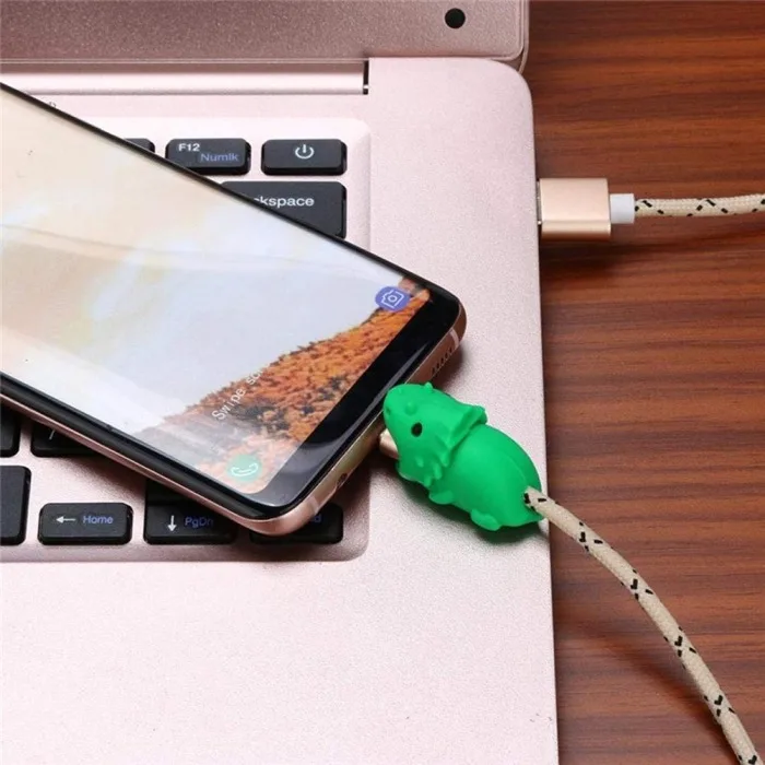 Защитная милая форма животных предотвращает поломку кабеля защищает iPhone SP99