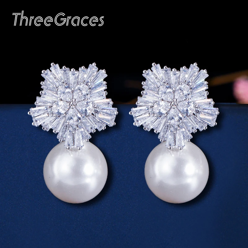 ThreeGraces Berühmte Designer Schmuck Funkelnden Schnee Blume Zirkonia Kristall Einstellung Big Perle Stud Ohrringe für Frauen E0006