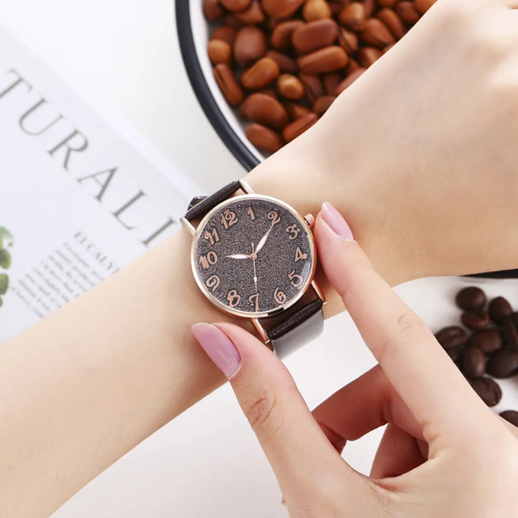 

Top Fashion Women's Luxury Starry Sky Diamond Waterproof Wrist Watch Simple Casual Quartz Watch Female Models Casual Clock Gift