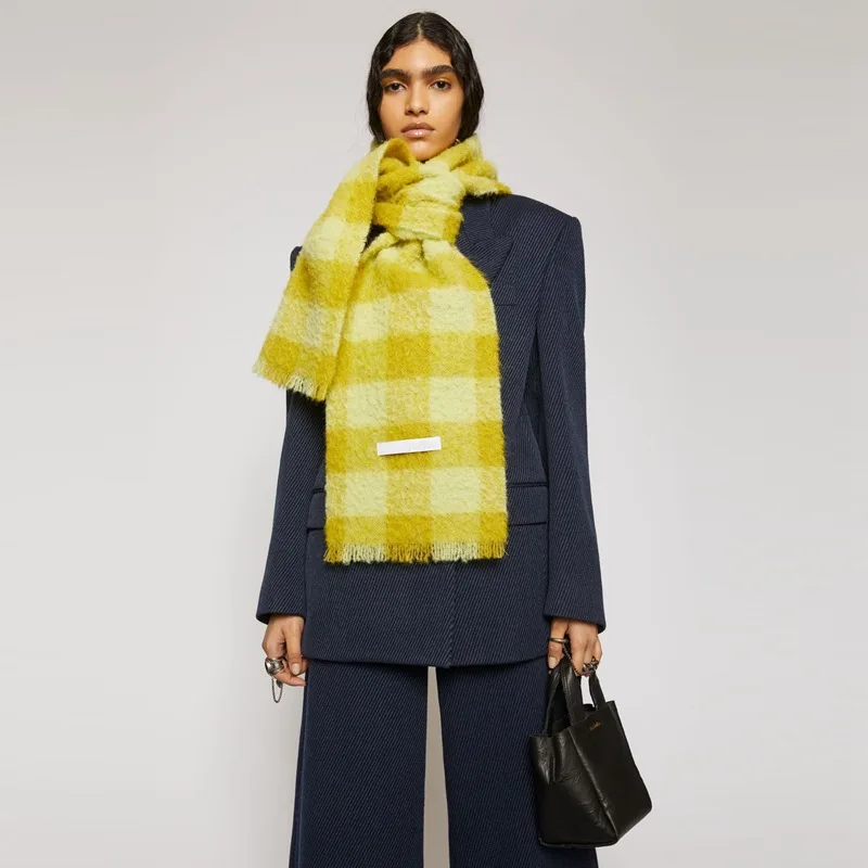 

Autumn and Winter New American and European AC Family Cashmere Scarf Shawl Logo Logo Scarf Hundred Ladies winter scarf